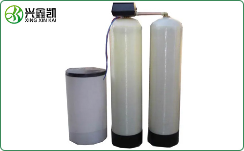 大型工業(yè)軟化水器水處理設(shè)備